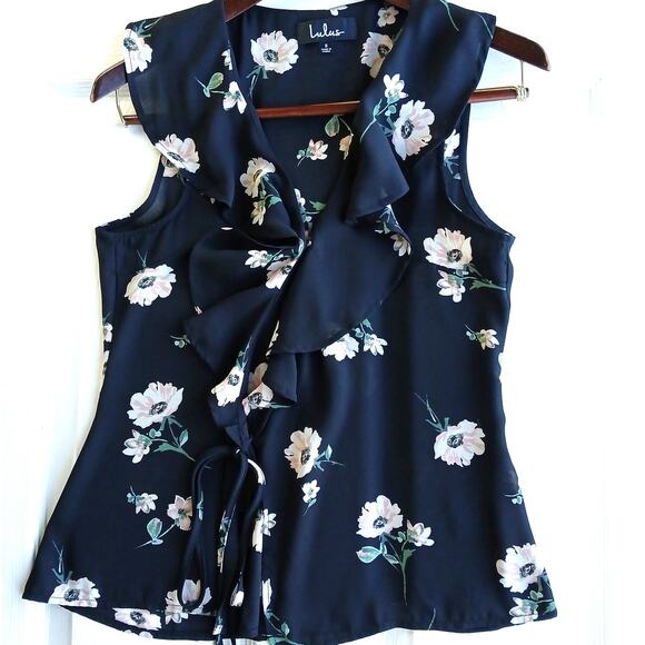 Lulus Build Me Up Buttercup Black Floral Print Wrap Top Sm sheer ruffled collar - Picture 12 of 14